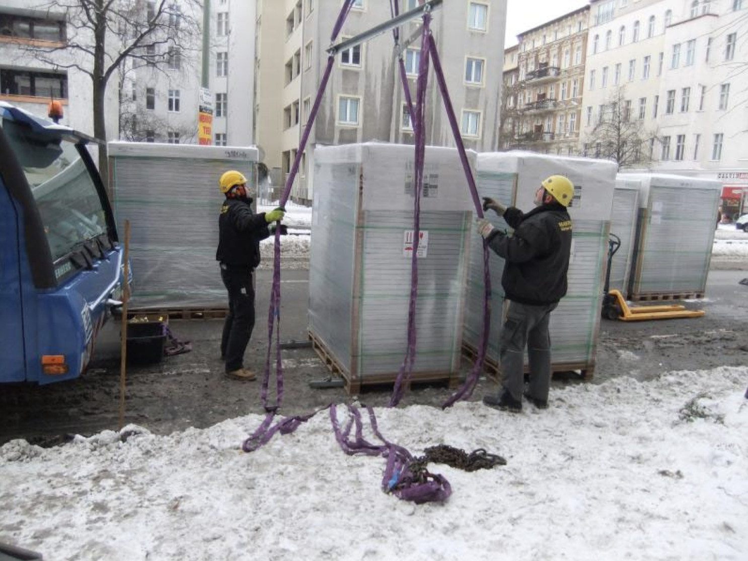 Solar tower installation